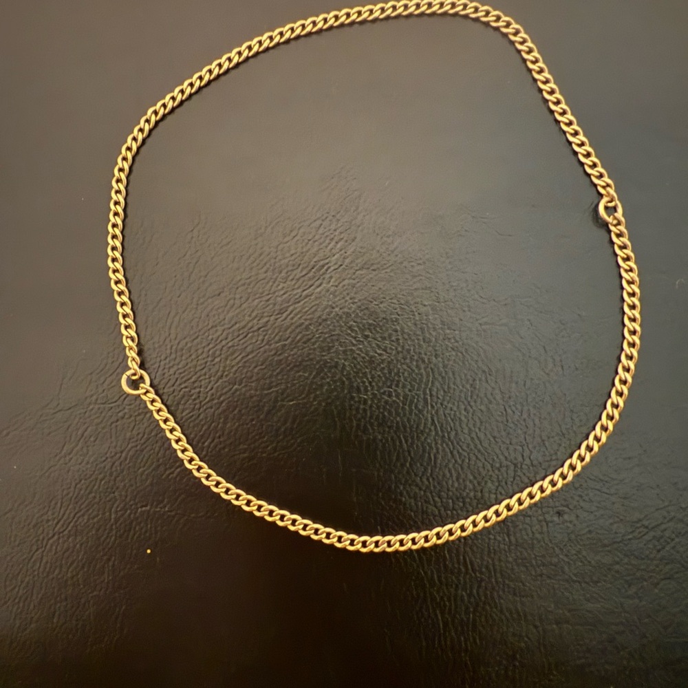 Elegant Gold Chain Necklace